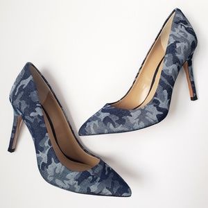 G.I.L.I. Denim Camo Print Pointed Toe Pumps Heels